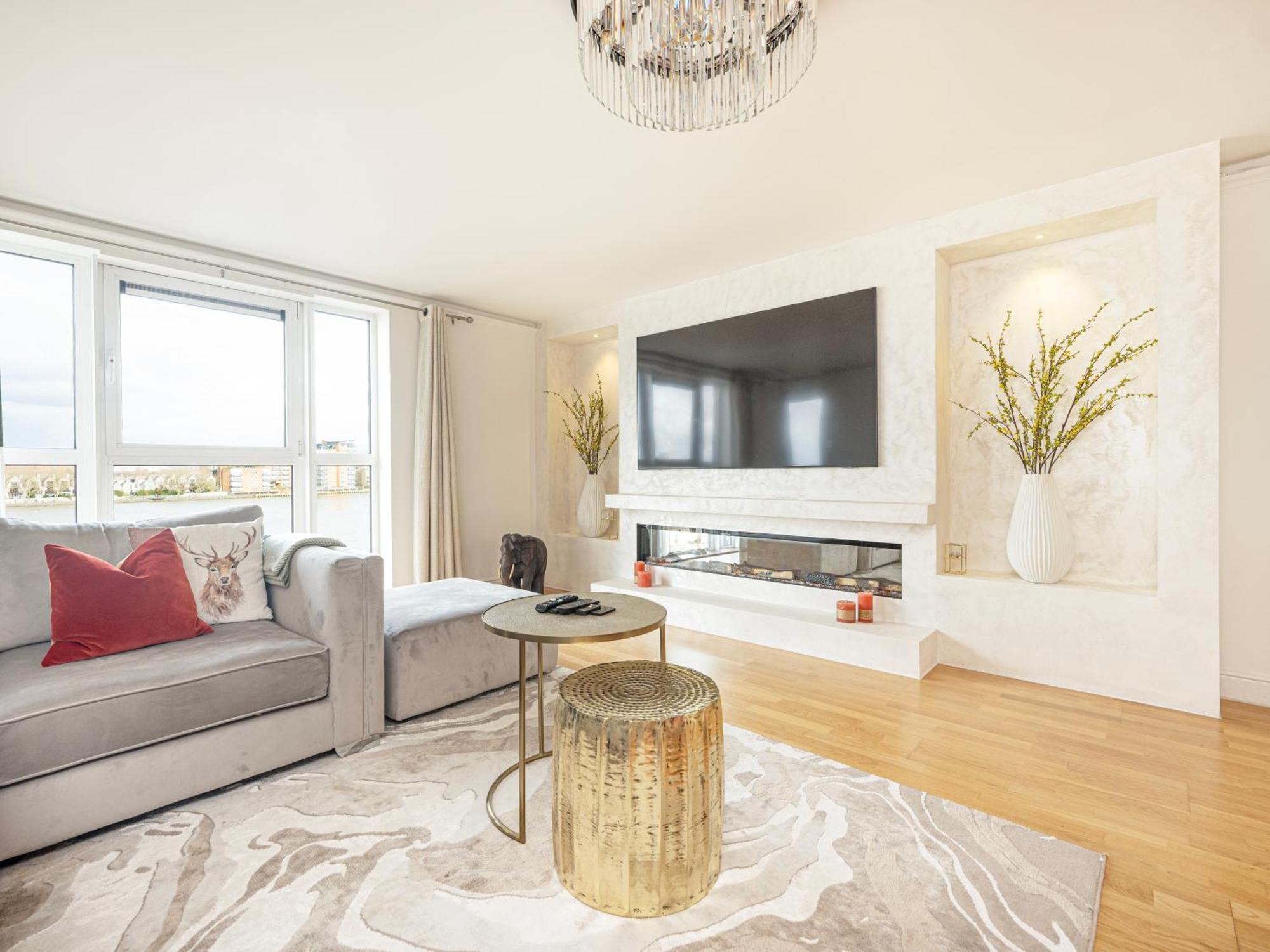 The View Greenwich - Luxury River Thames Apartment ロンドン エクステリア 写真