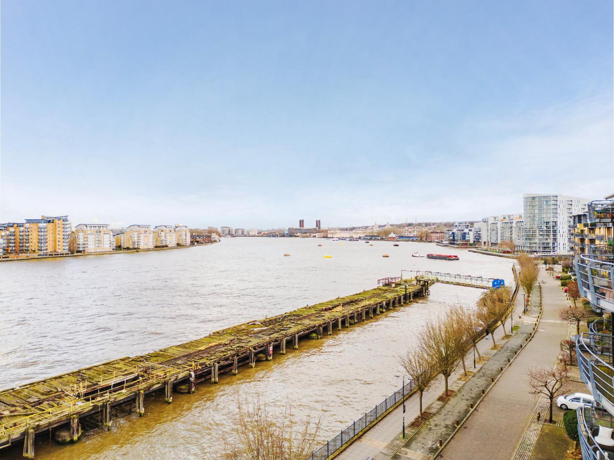 The View Greenwich - Luxury River Thames Apartment ロンドン エクステリア 写真